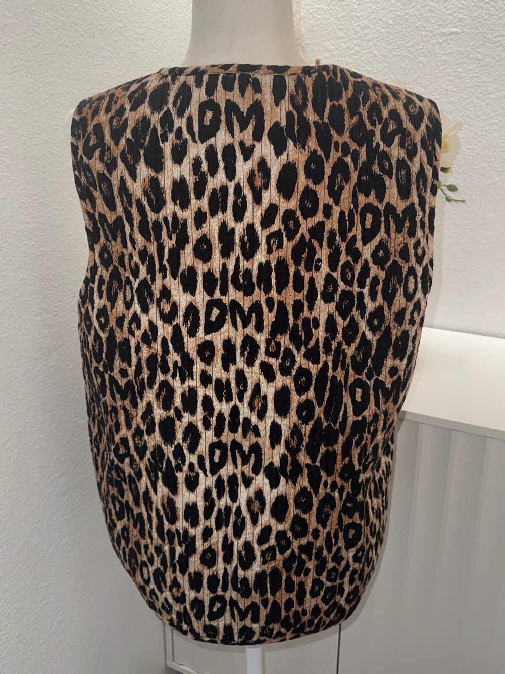 Damson Madder Tilly Leopard Print Quilted Gilet Vest UK 12 / US 8 - Picture 5 of 9